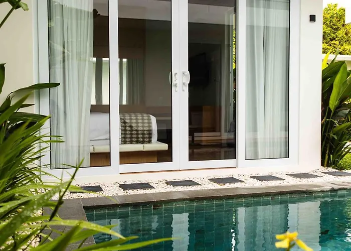 Clove Villa